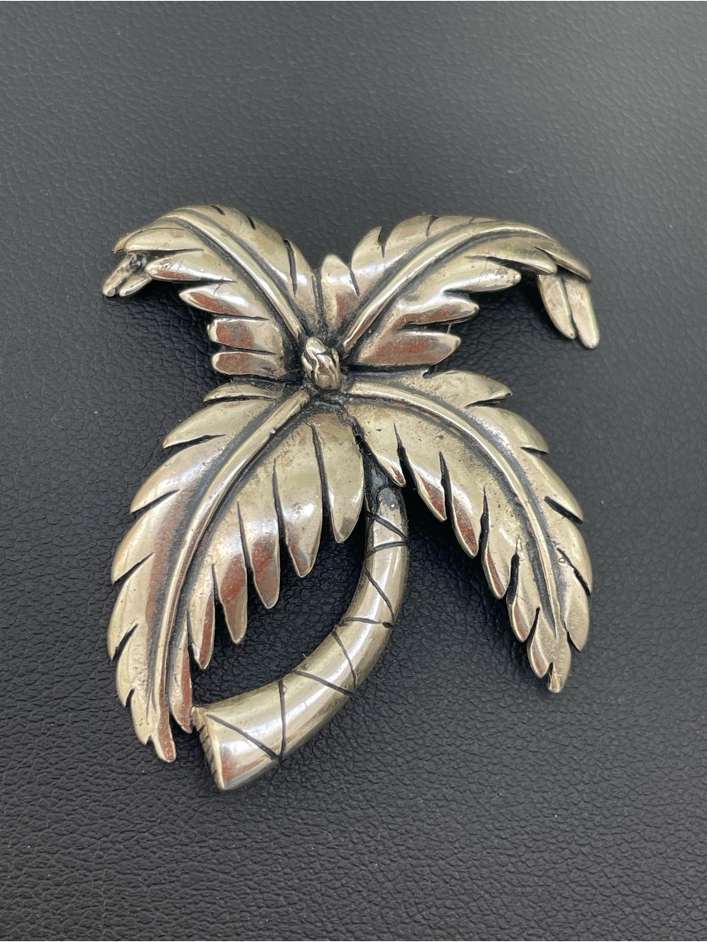 Large Detailed Vintage Sterling Silver Palm Tree Pendant 925 9.7g Vacation Gift